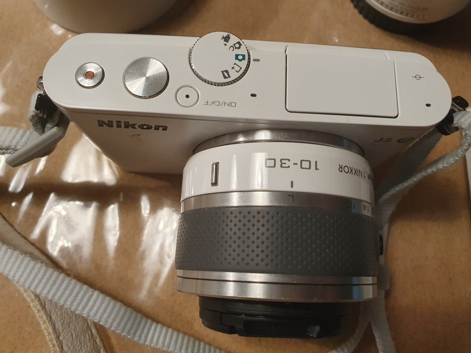 Nikon 1 J3 Systeemcamera wit met 2 lenzen, oplader en tas, Audio, Tv en Foto, Fotocamera's Digitaal, Geheugenkaart, Ophalen of Verzenden