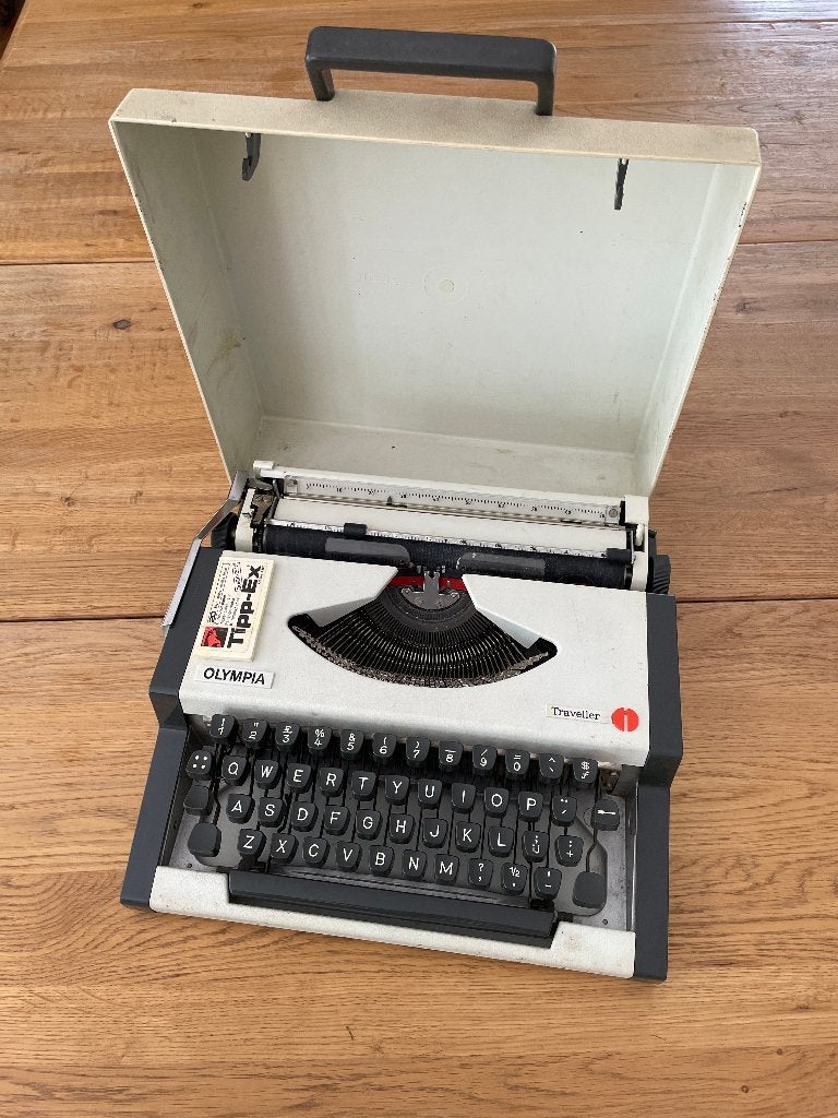 Vintage Olympia Traveler Typmachine, Diversen, Typemachines, Ophalen of Verzenden, Gebruikt