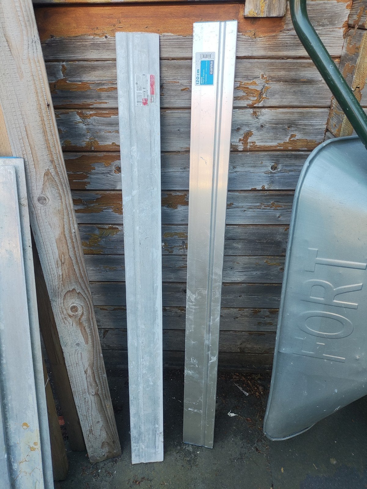 Diverse pleistergereedschap en waterpassen, Doe-het-zelf en Verbouw, Gereedschap | Handgereedschap, Ophalen of Verzenden, Gebruikt