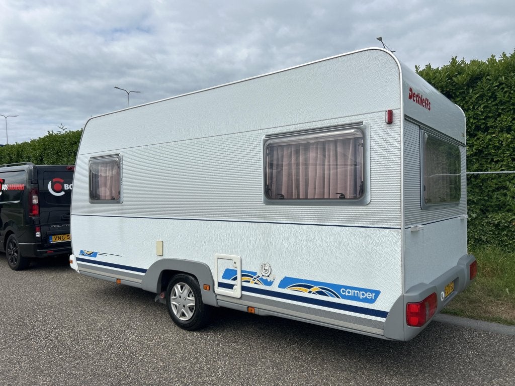 DETHLEFFS 430 DB VOORTENT VAST BED MOVER, Caravans en Kamperen, Caravans, Arist-Dethleffs-Straße 12, 88316 Isny im Allgäu, Duitsland