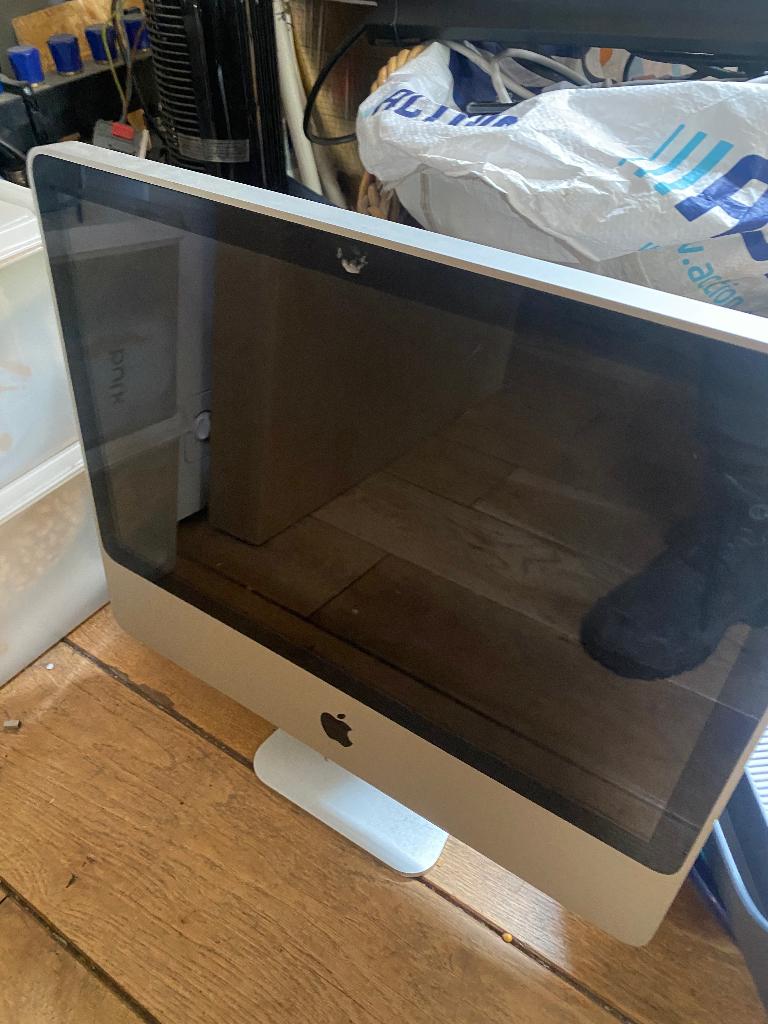iMac 21 inch voor onderdelen, Computers en Software, Apple Desktops, Ophalen, IMac, Niet werkend, Onbekend
