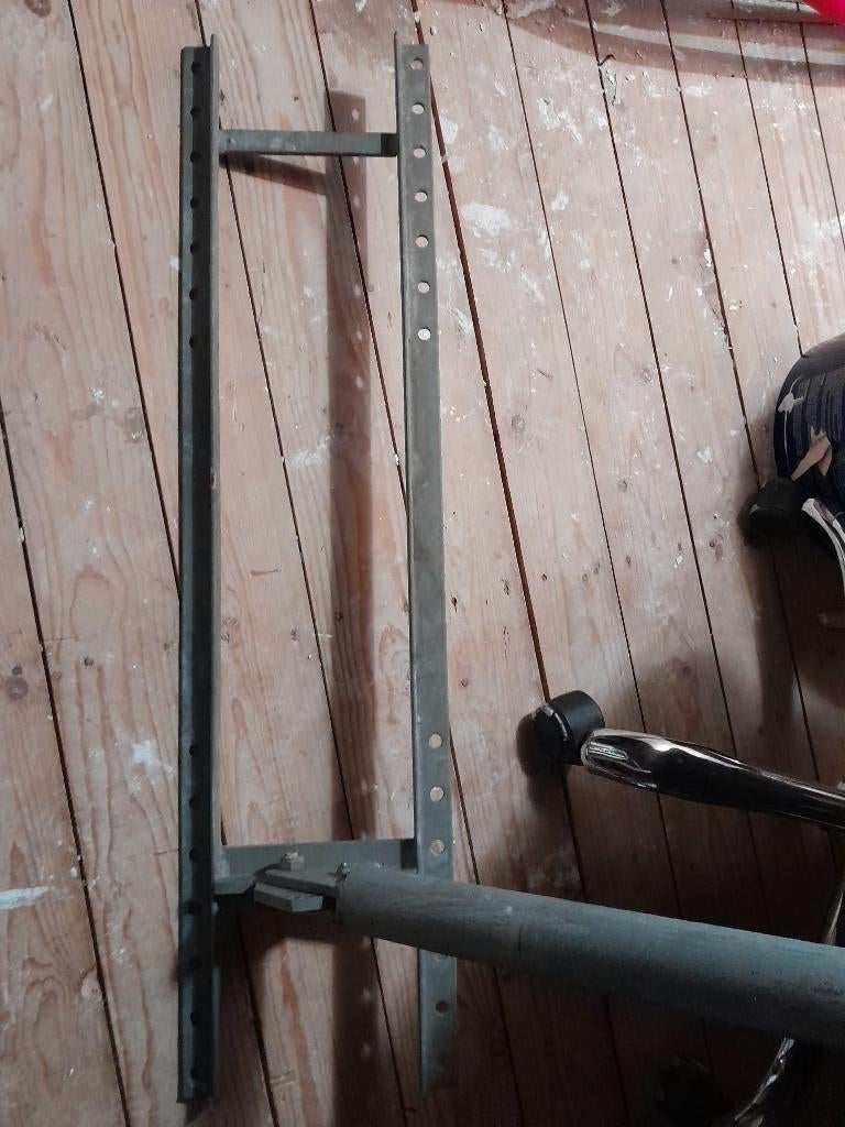 Schotel antenne schuin dak steun, Telecommunicatie, Ophalen, Gebruikt, Mast
