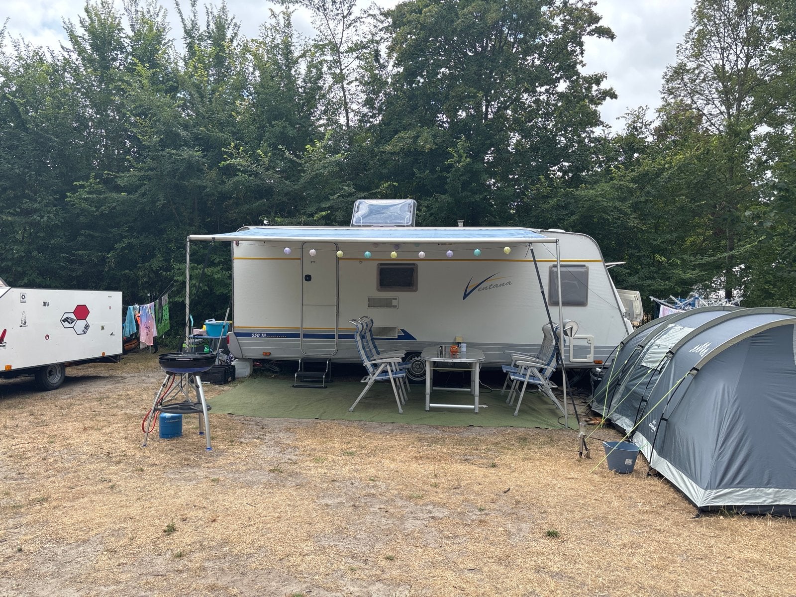 Bürstner Ventana 550 TK 2001 | Caravan | Zakluifel | Boiler, Rondzit, Particulier, Bürstner, Luifel