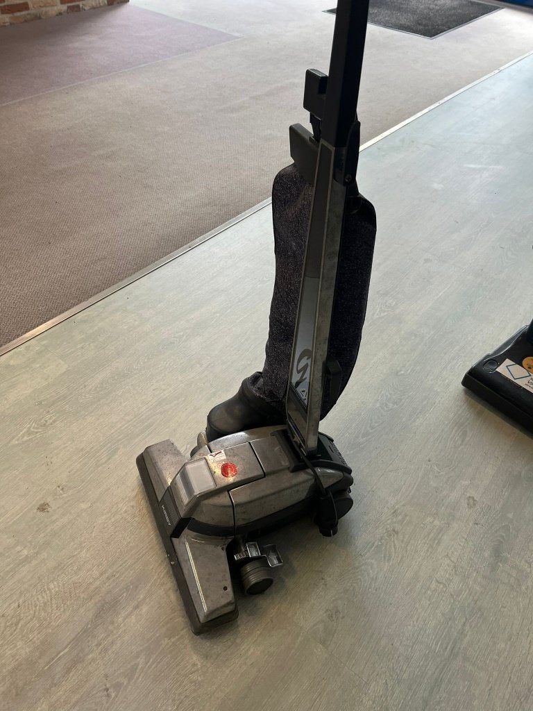 Hoover professionele steelstofzuiger, Witgoed en Apparatuur, Stofzuigers, Ophalen, Zo goed als nieuw, Steelstofzuiger, Overige merken