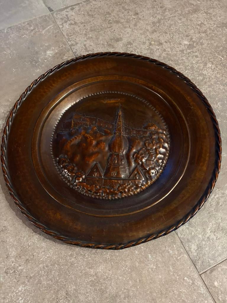 Koperen handgehamerde decoratieve wandschaal, Ophalen of Verzenden