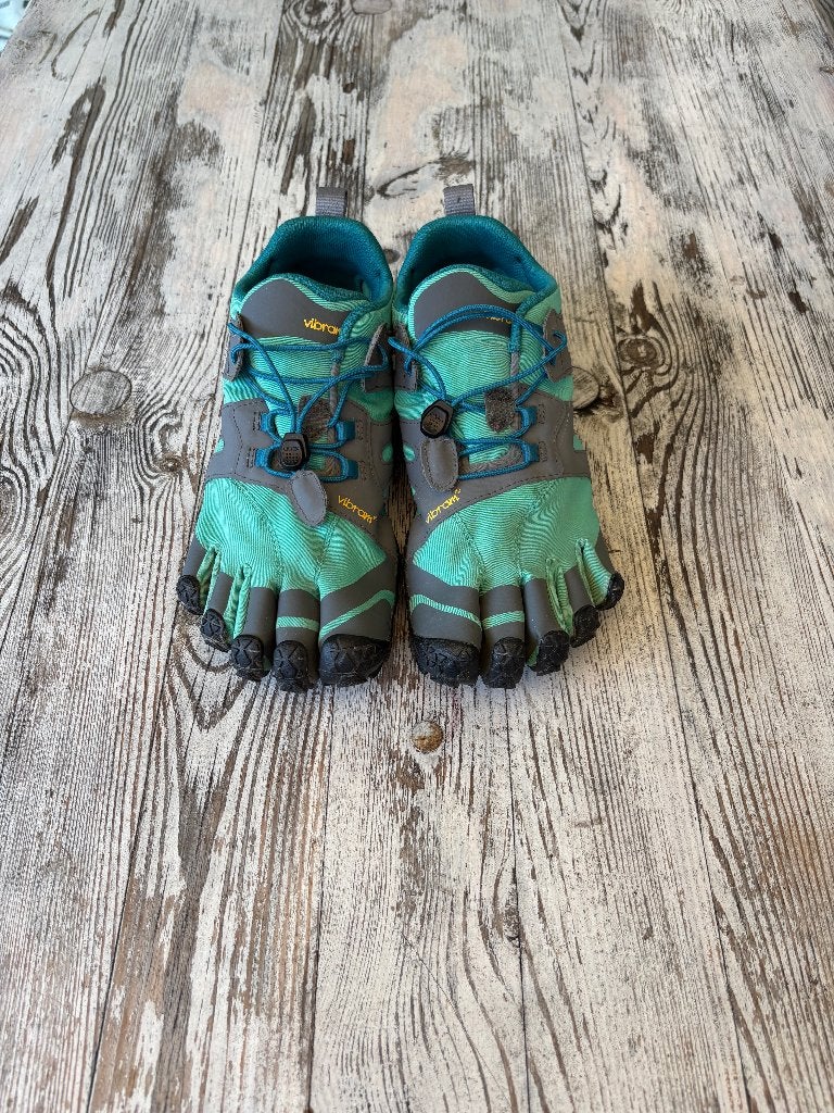 Vibram fiveFingers maar 40, Vibram, Ophalen of Verzenden, Sneakers of Gympen, Zo goed als nieuw