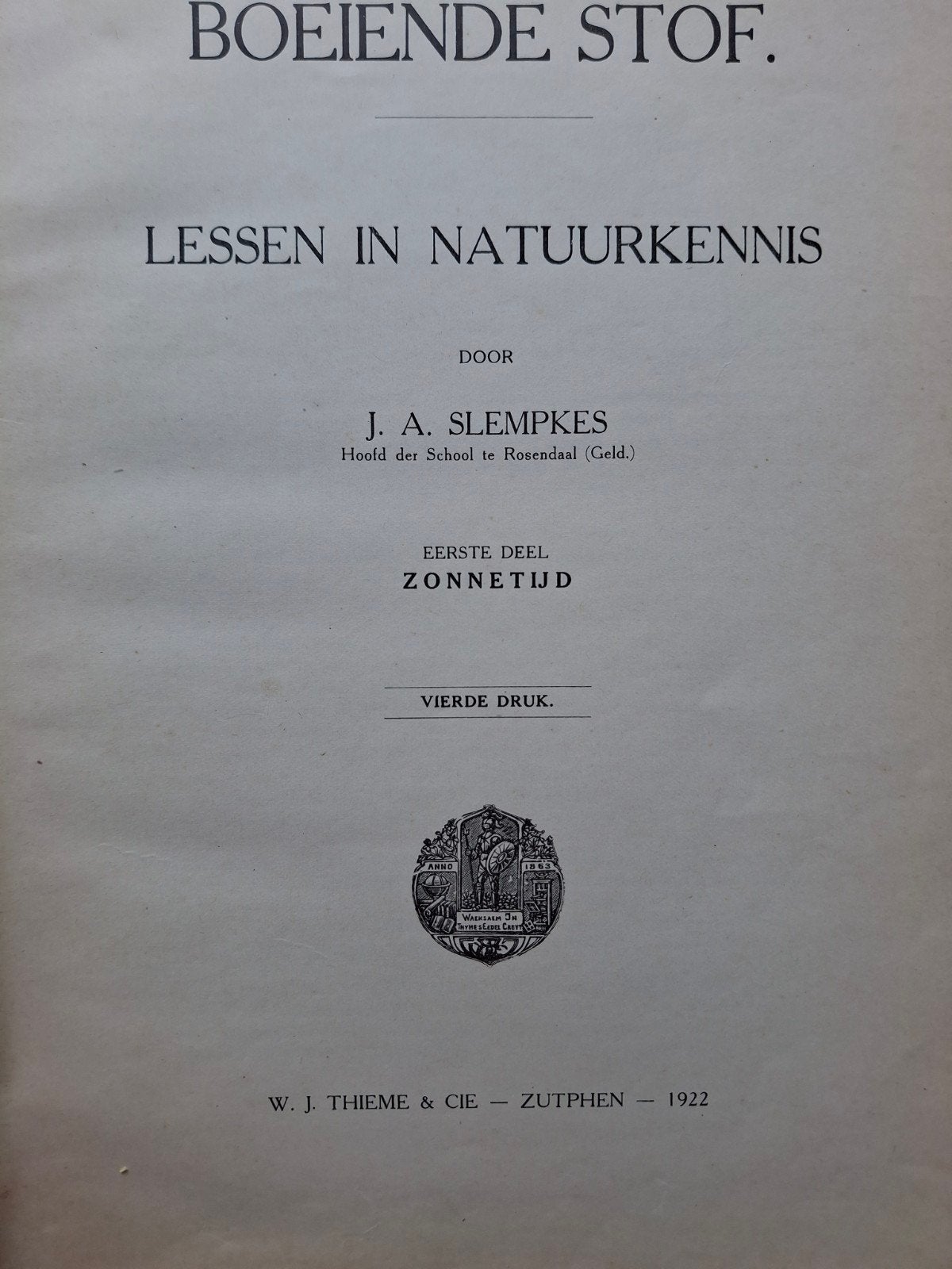 Natuurkundeboek  1922 imker vleermuizen naaldhout rund beuk, Boeken, Gelezen, Ophalen of Verzenden, Natuur algemeen, J.A. Slempkes
