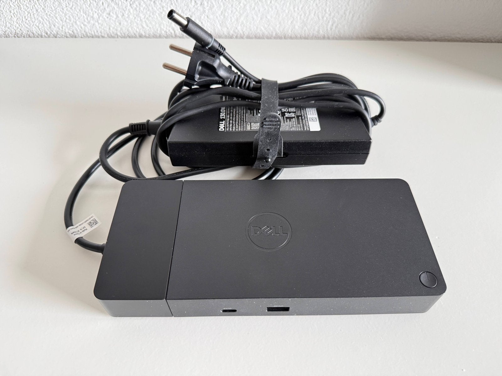 Original Dell K20A USB C Docking Station with Charger WD19S, Computers en Software, Laptop-opladers, Ophalen of Verzenden, Zo goed als nieuw