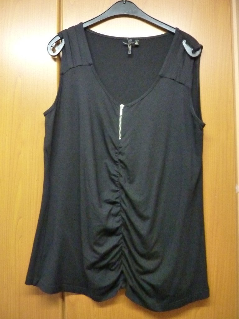 Dreamstar zwart aparte shirt top maat xxl is 44/46, Verzenden, Zwart, Maat 46/48 (XL) of groter, Zo goed als nieuw