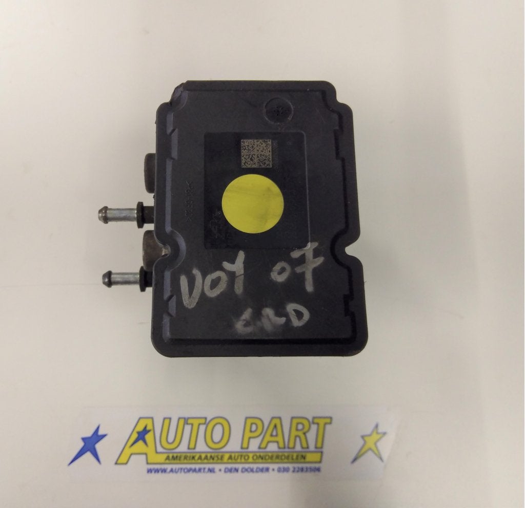 Chrysler Voyager 2005-2007 ABS pomp, Gebruikt, PO Box 21-8004 | Auburn Hills, MI 48321-8004, Chrysler, Ophalen of Verzenden