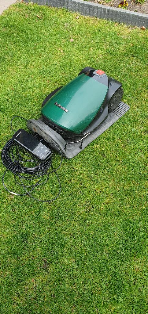 Robomow RC304 Robotmaaier tot 500 m2 Refurbished Wolf Garten, Elektrische grasmaaier, Robomow, Minder dan 30 cm, Ophalen of Verzenden
