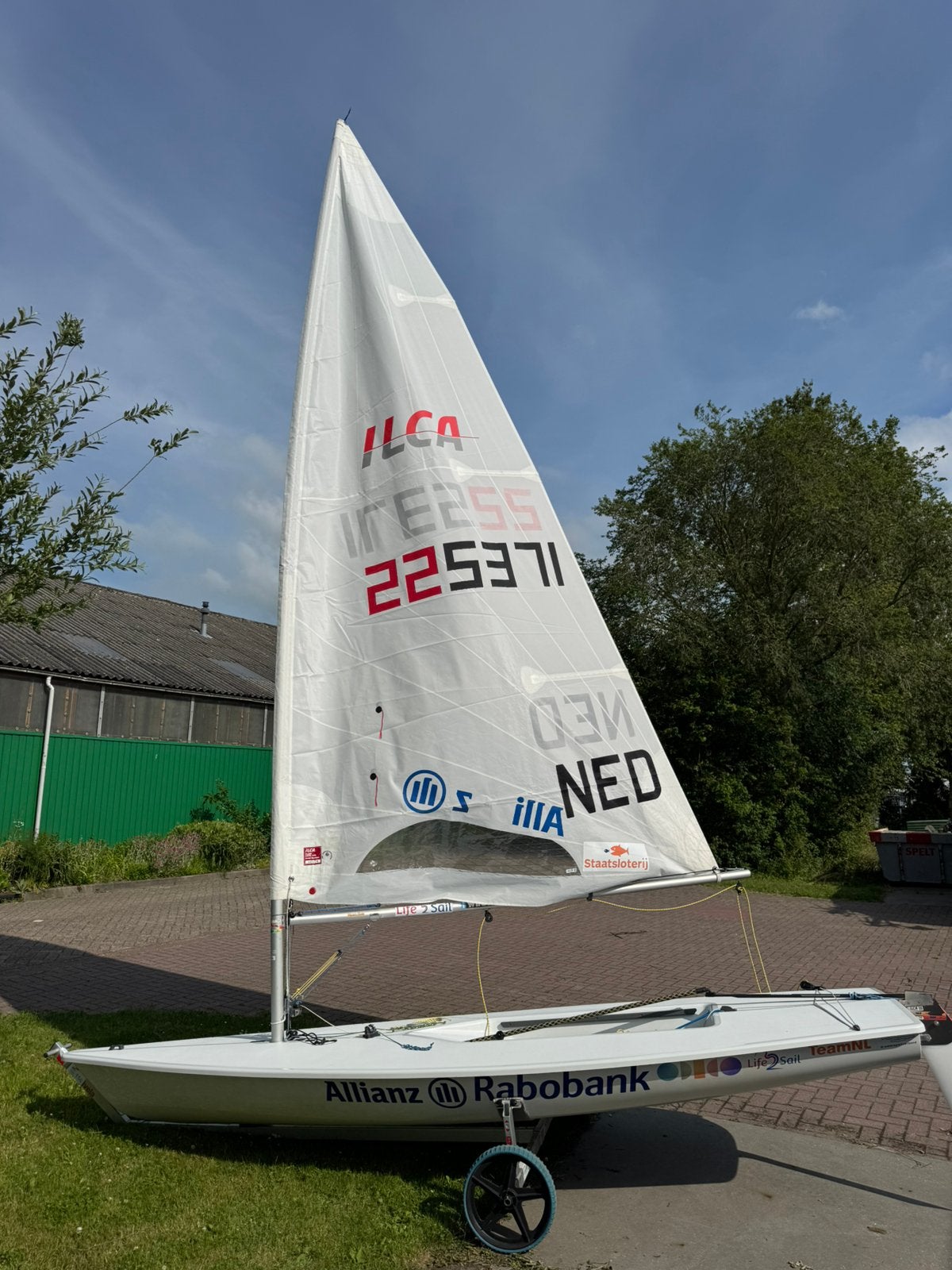 Te Koop – ILCA 7 NED 225371 - 1 seizoen gebruikt, Watersport en Boten, Open zeilboten, Overige typen, Polyester, Zo goed als nieuw