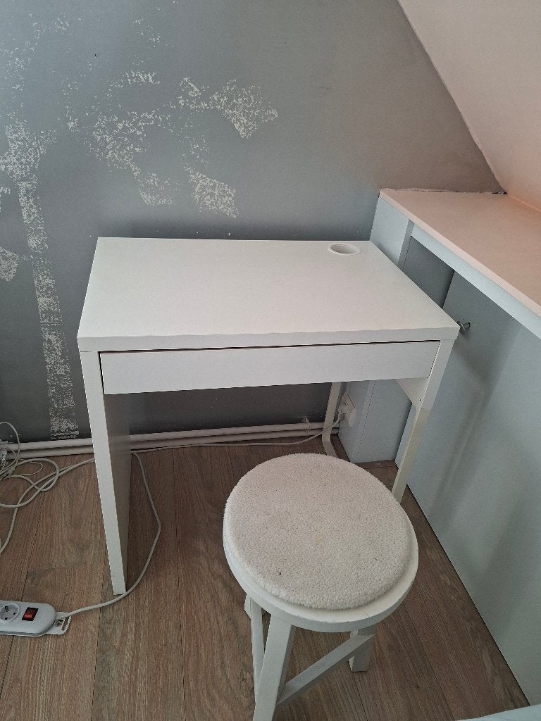 Bureautje, Ophalen, Gebruikt