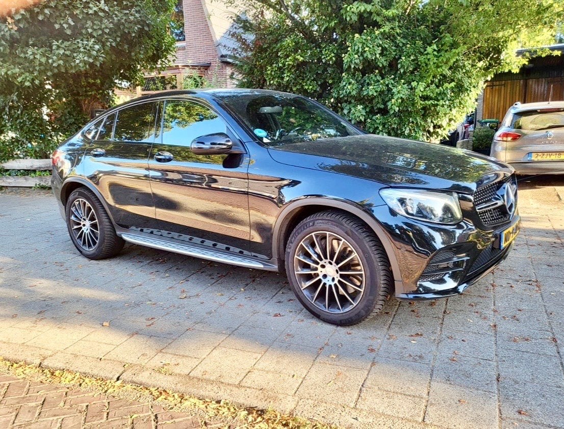 Mercedes-Benz GLC 2.1 220D 4MATIC AUT 2017 Zwart, Automaat, Achterwielaandrijving, Zwart, Origineel Nederlands