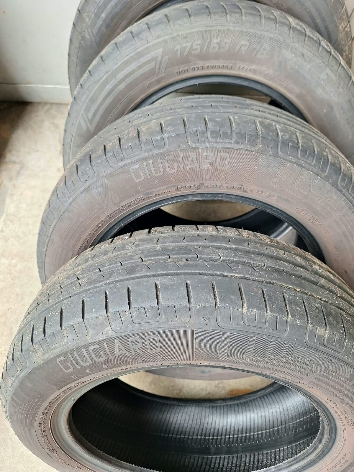 4x Vredestein 175/65R15, Ophalen, Gebruikt