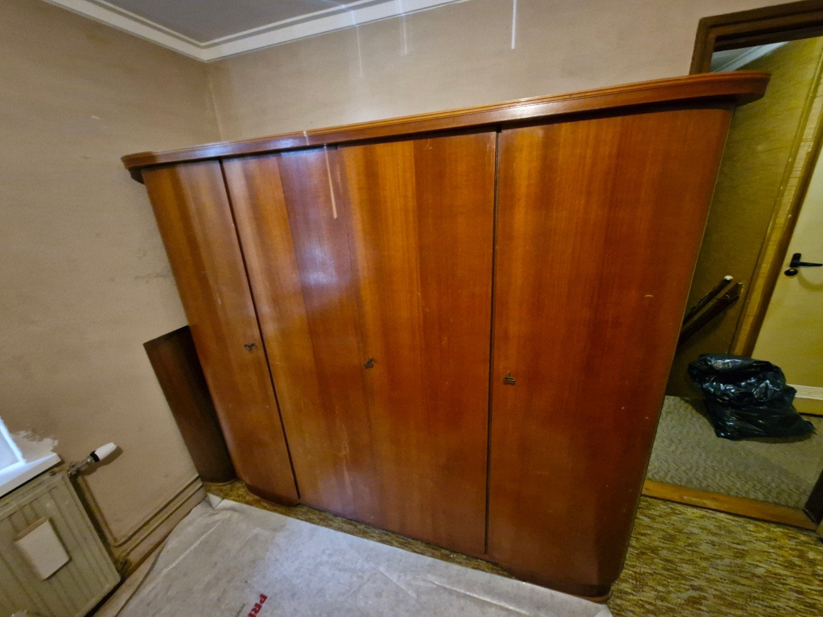 Grote kleerkast, Huis en Inrichting, Ophalen, Met deur(en), Gebruikt, 200 cm of meer