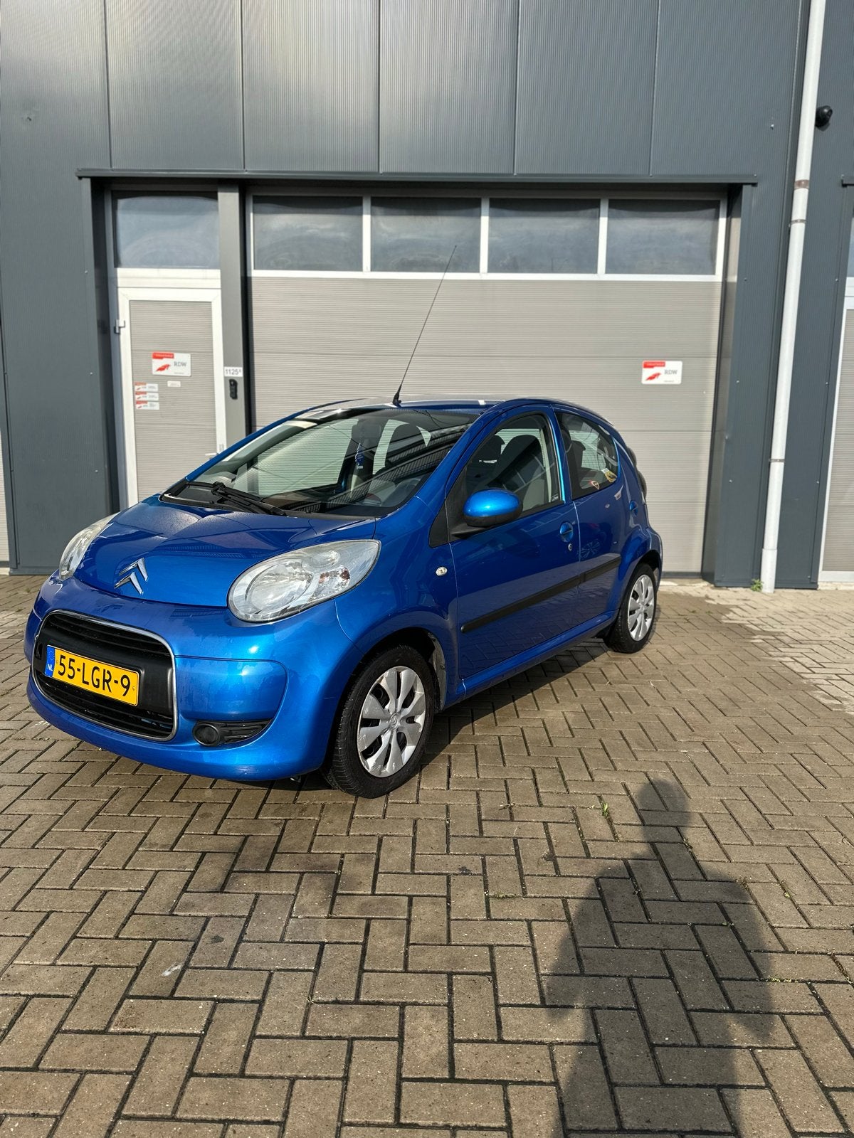 Citroën C1 1.0 5-DRS 2010 Blauw, Auto's, Voorwielaandrijving, C1, 68 pk, Origineel Nederlands