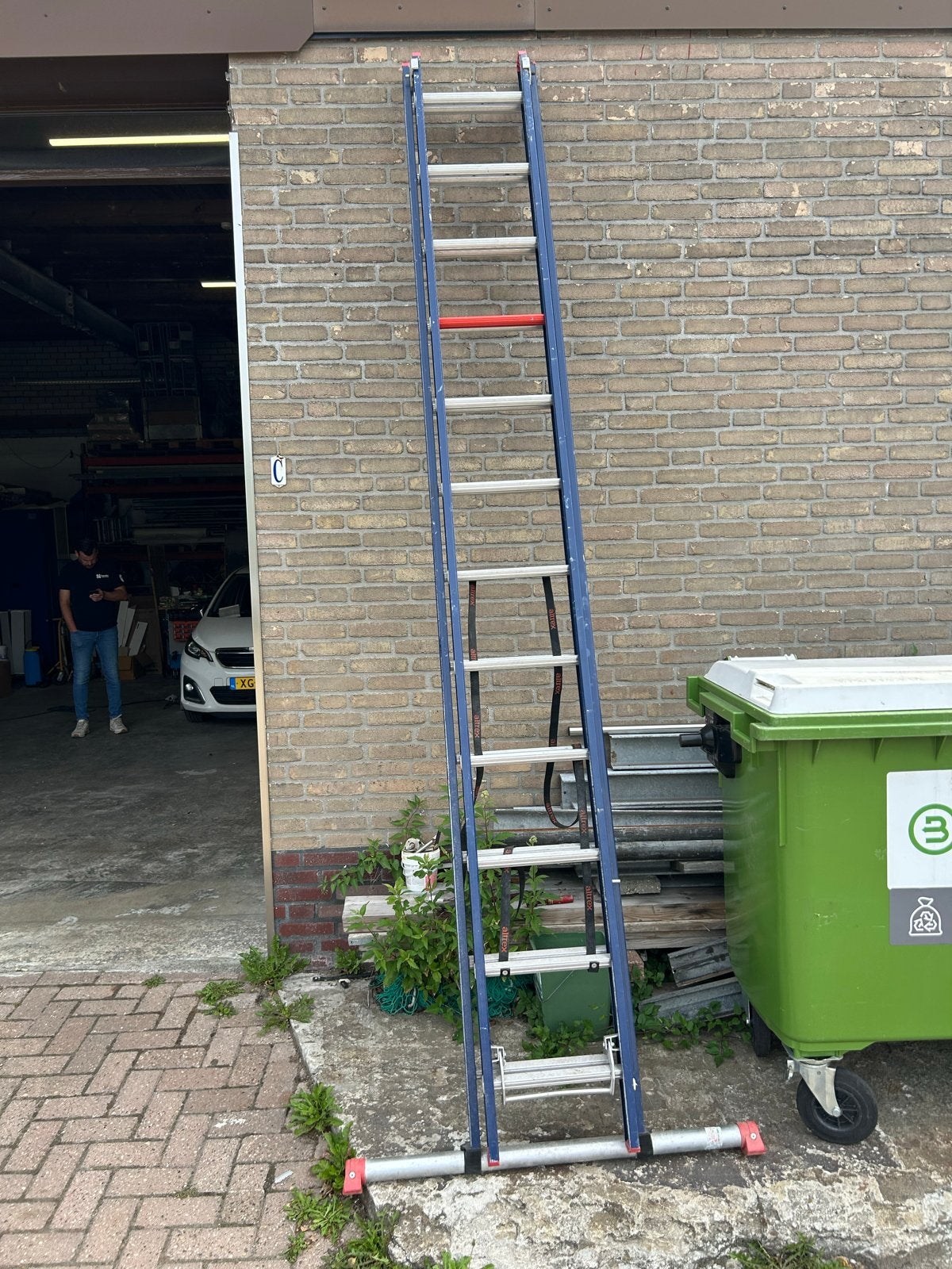 Altrex Challenger Ladder - 2x12 sporten, 3.38m - 5.81m, Ophalen, Gebruikt, Ladder, Opvouwbaar of Inschuifbaar