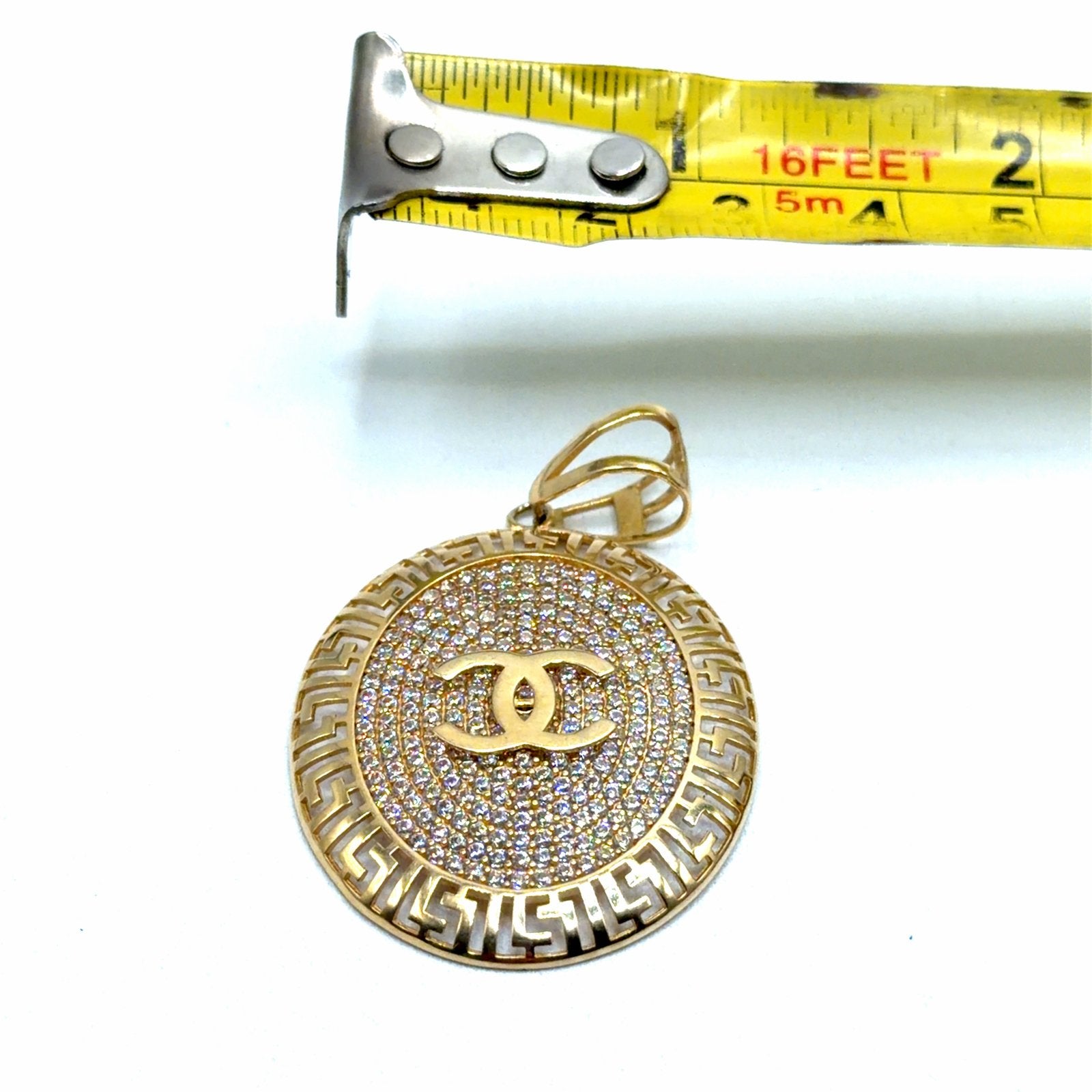 Gouden Hanger met Zirkonia en Chanel Logo, Overige voorstellingen, Www.bredajuwelier.nl, Nieuw, Ophalen of Verzenden