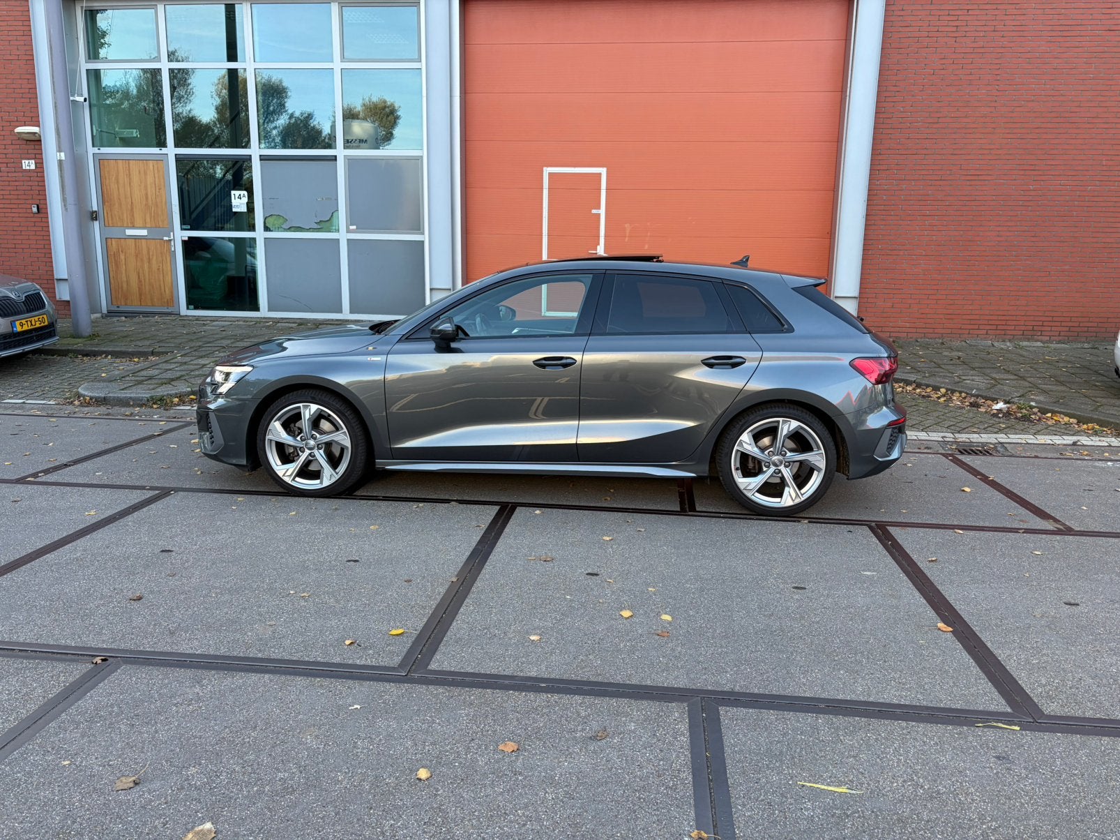 Audi A3 Sportback 35 TFSI S line NL Auto| Panoramadak, Auto's, 1498 cc, 4 cilinders, Overige bekleding, Origineel Nederlands