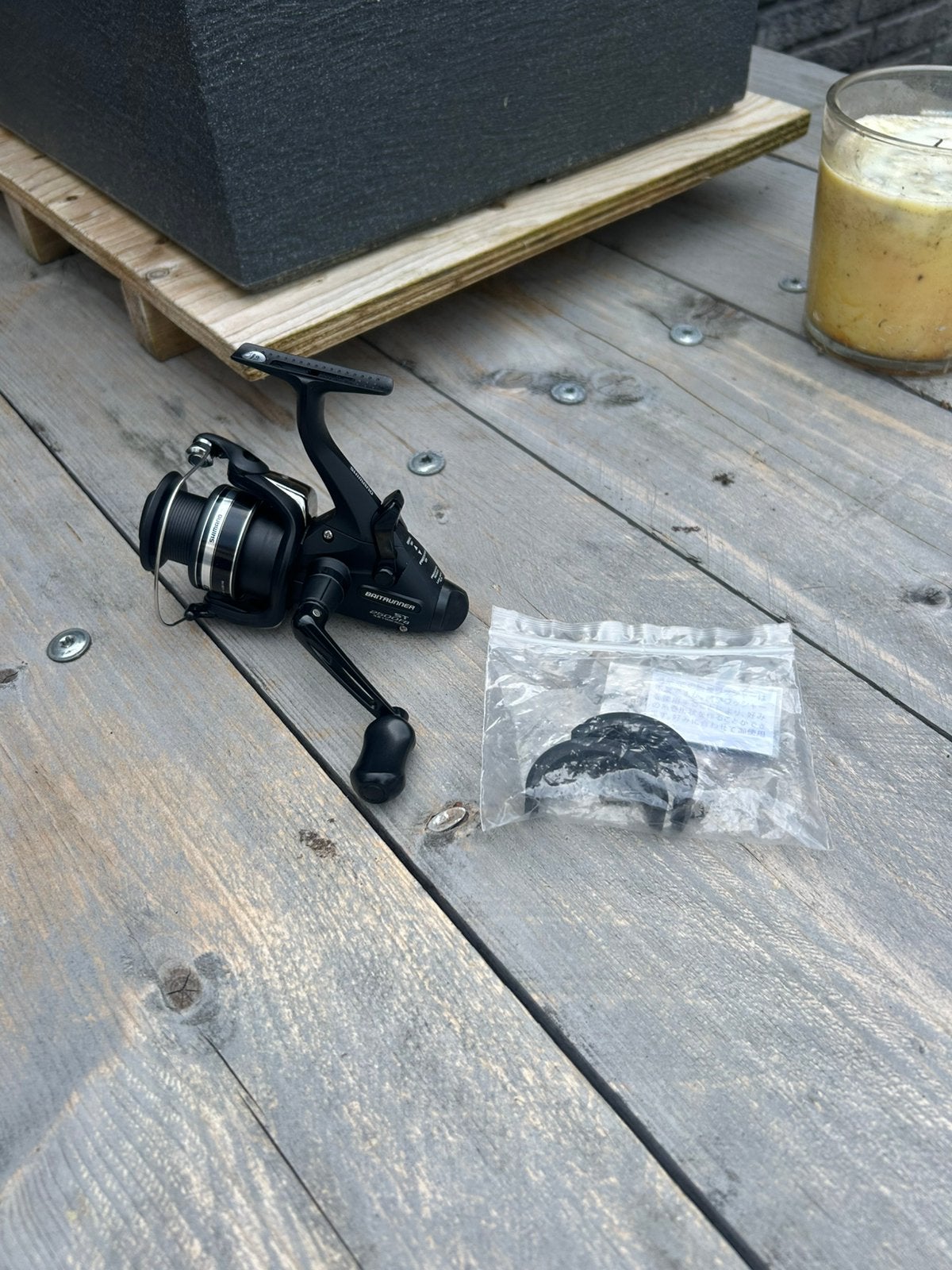 Shimano ST 2500 FB baitrunner molen zgan, Watersport en Boten, Ophalen of Verzenden, Zo goed als nieuw, Molen