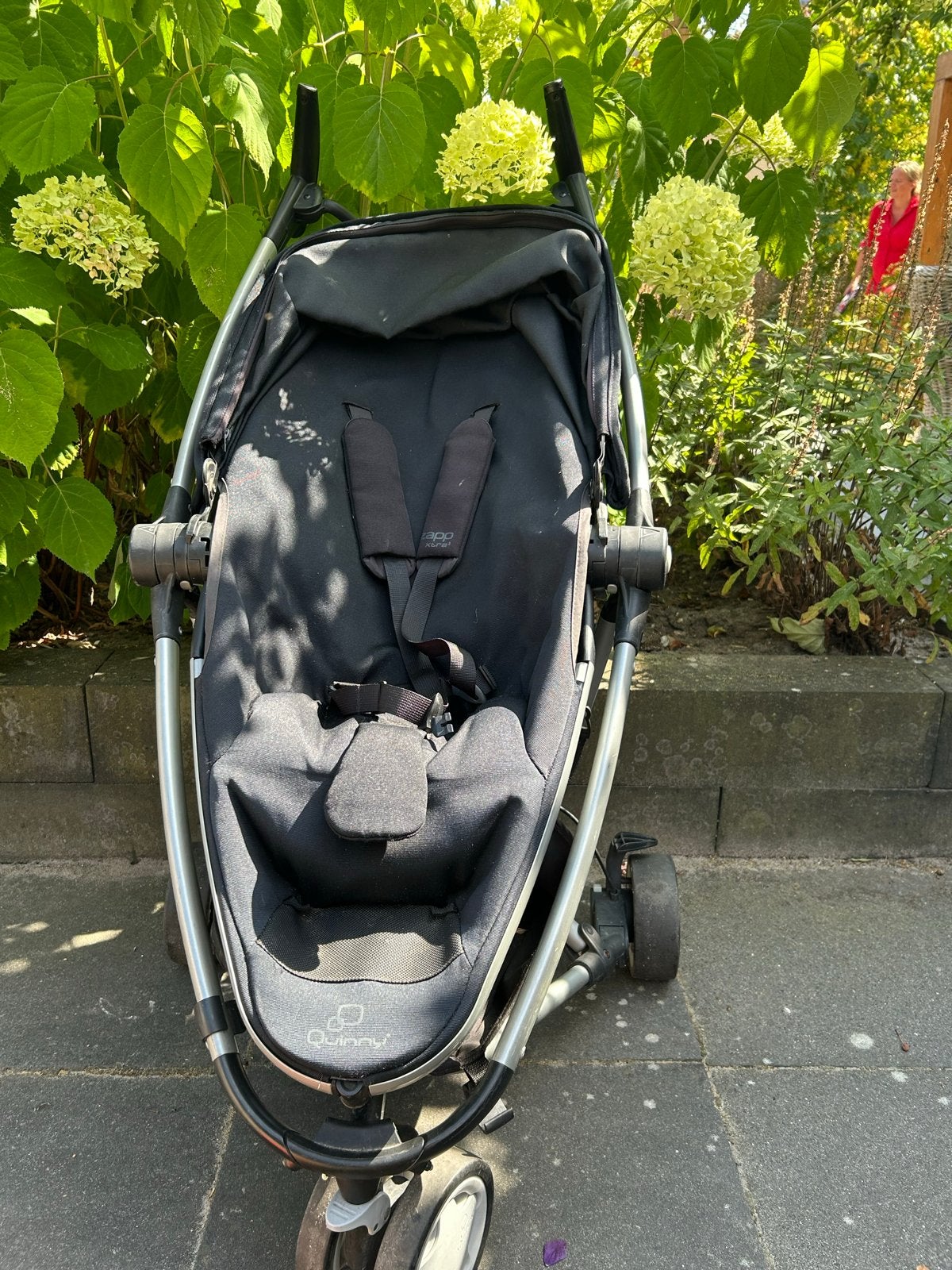Quinny Buggy Zwart - Inklapbaar met Verstelbaar Dakje, Ophalen, Gebruikt, Quinny, Zonnekap