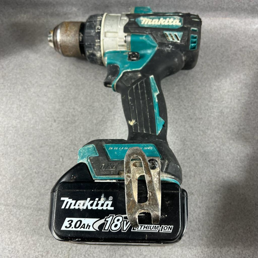 Makita slijptol + accu schroeftol | lader + accu | 404618, Ophalen of Verzenden, Gebruikt