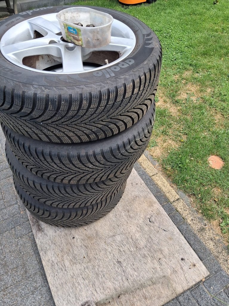 Apollo Alnac 4G Winterbanden op velg, Ophalen, 16 inch, Banden en Velgen, 205 mm