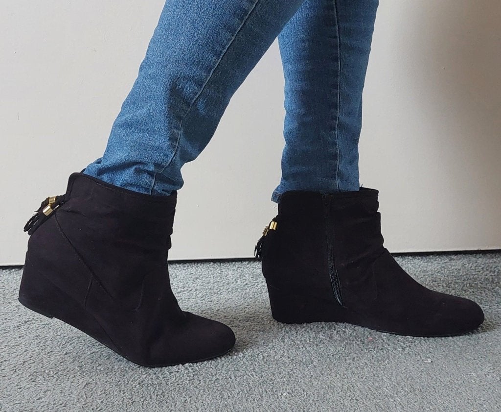 Schoenen: Zwarte sleehak laarsjes, wide fit, George, Maat 39, Zwart, Lage of Enkellaarzen, Ophalen of Verzenden, Zo goed als nieuw