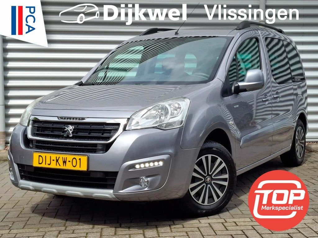 Peugeot Partner Tepee MPV 110 Style Airco/Park/Trekhaak, Auto's, Peugeot, Te koop, Partner Tepee, ABS, Airbags, Airconditioning