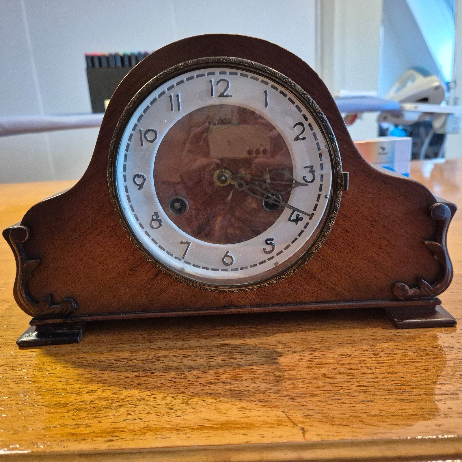 Antieke Juba klok uit de jaren '30-'50 met koperen uurwerk, Ophalen of Verzenden