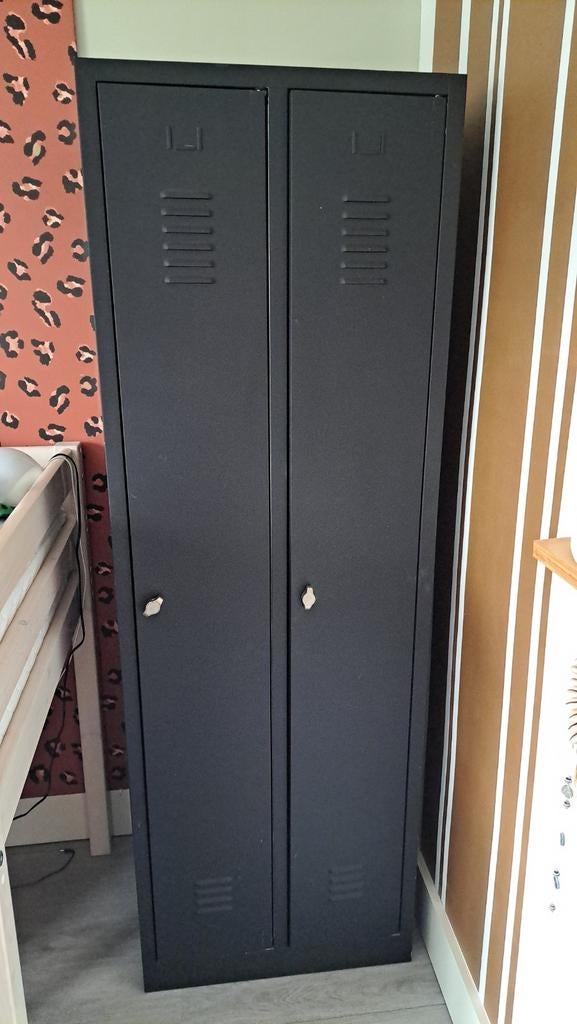 Locker kast zwart, Ophalen, Gebruikt