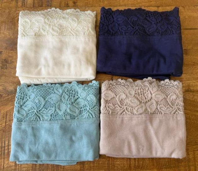 Set van 4 brief model broekjes met kanten afwerking, Kleding | Dames, Verzenden, Zwart, Broekje of Short