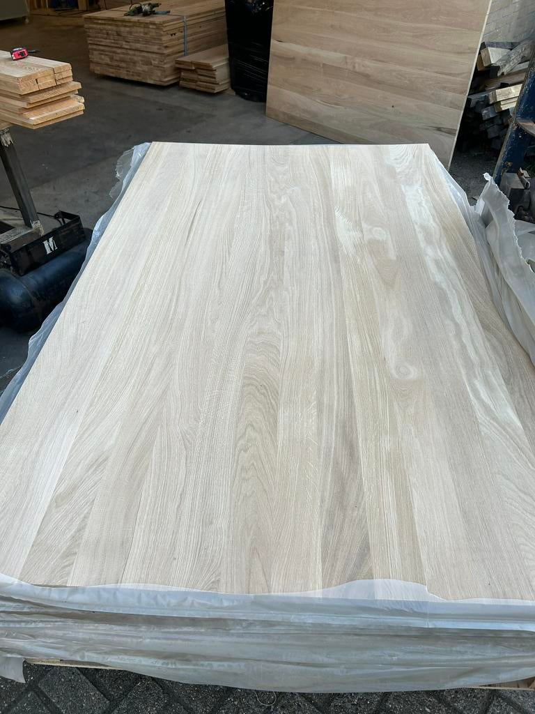 Eiken platen/panelen te koop. 20 mm dikte. 180/280 cm lengte