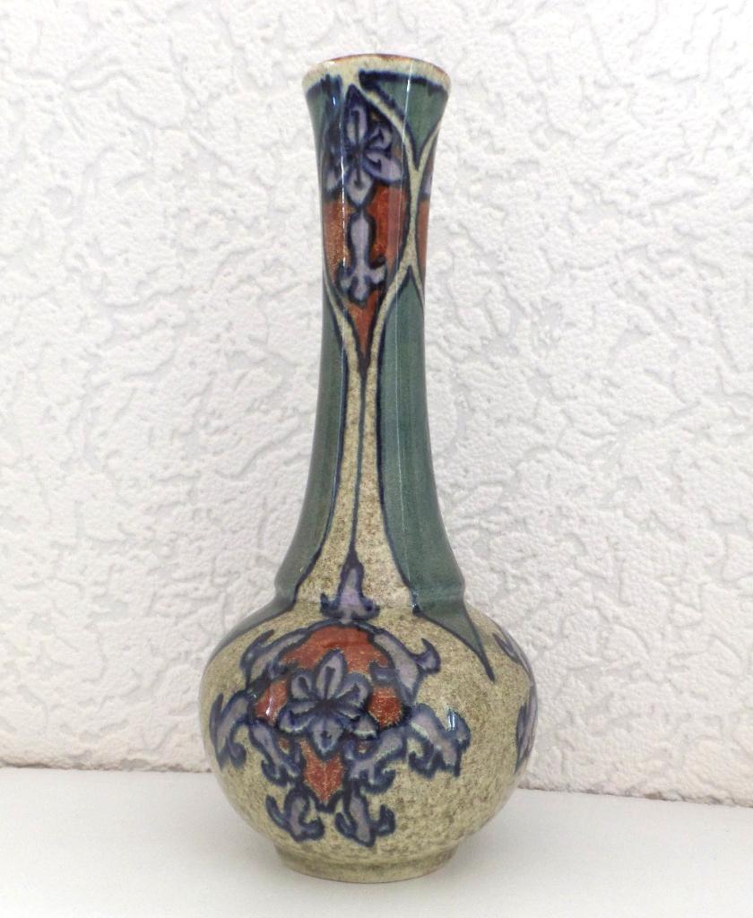 Vaas van Faience & Tegelfabriek Holland - Utrecht ca.1900, Antiek en Kunst, Verzenden