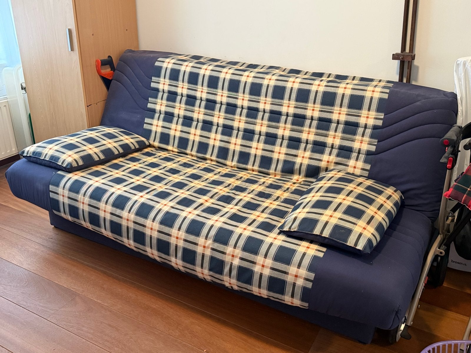 Slaapbank - Comfortabel en Praktisch, Ophalen, Gebruikt, Blauw, Tweepersoons