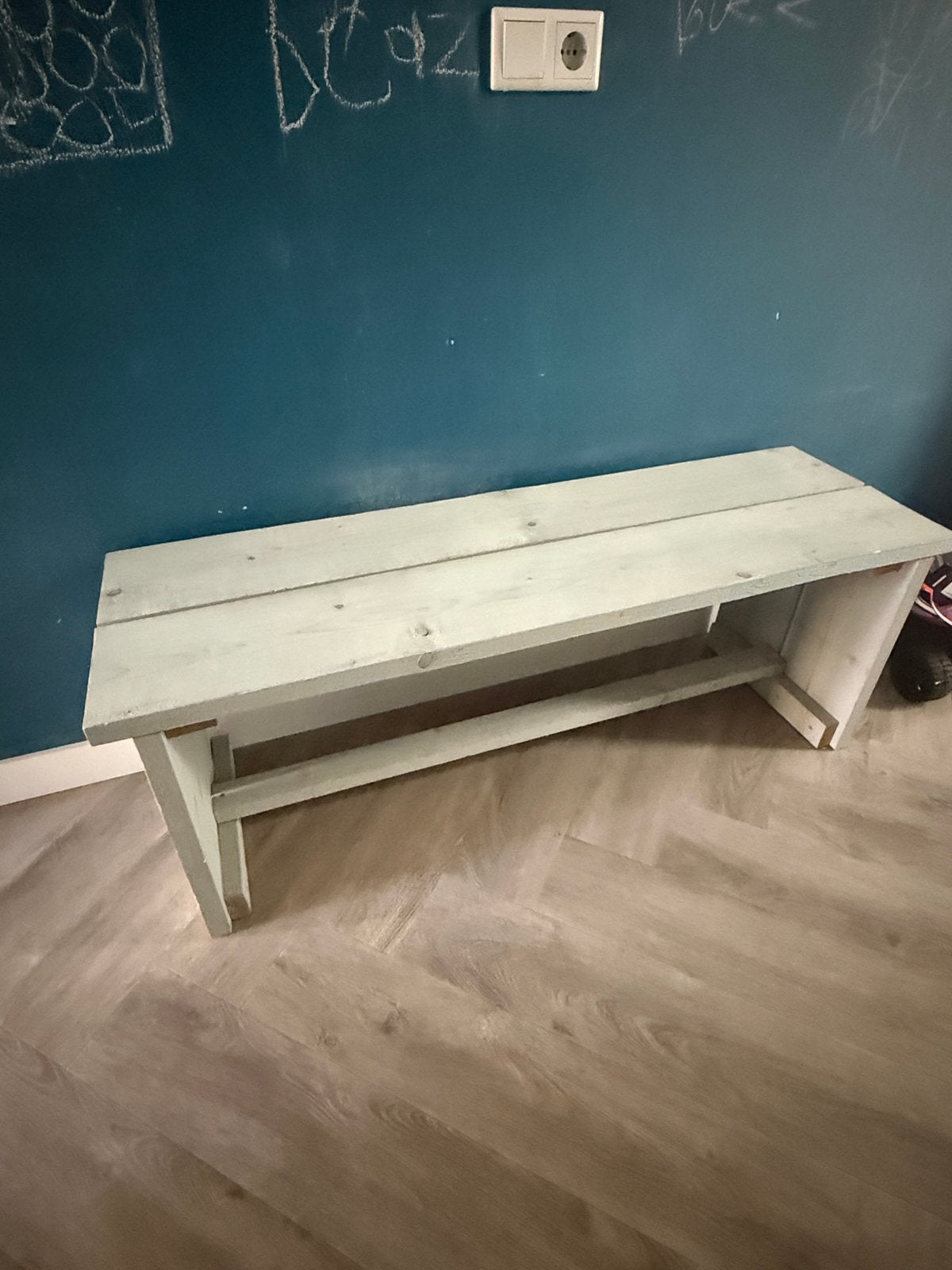 Steigerhouten bankje, Ophalen