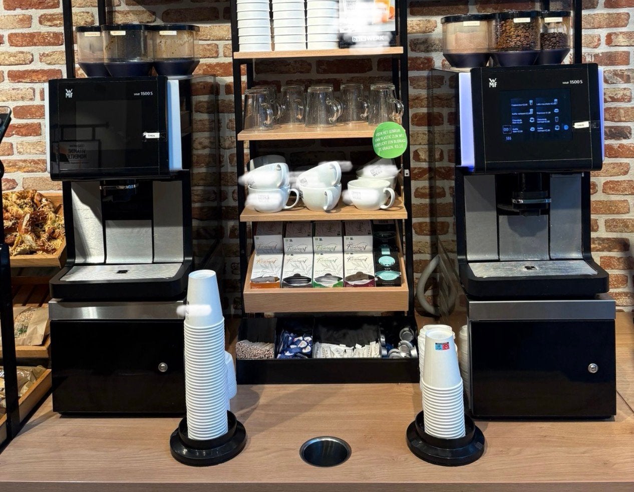 WMF 1500S koffiemachines, 10 kopjes of meer, Ophalen, Zo goed als nieuw, Koffiemachine