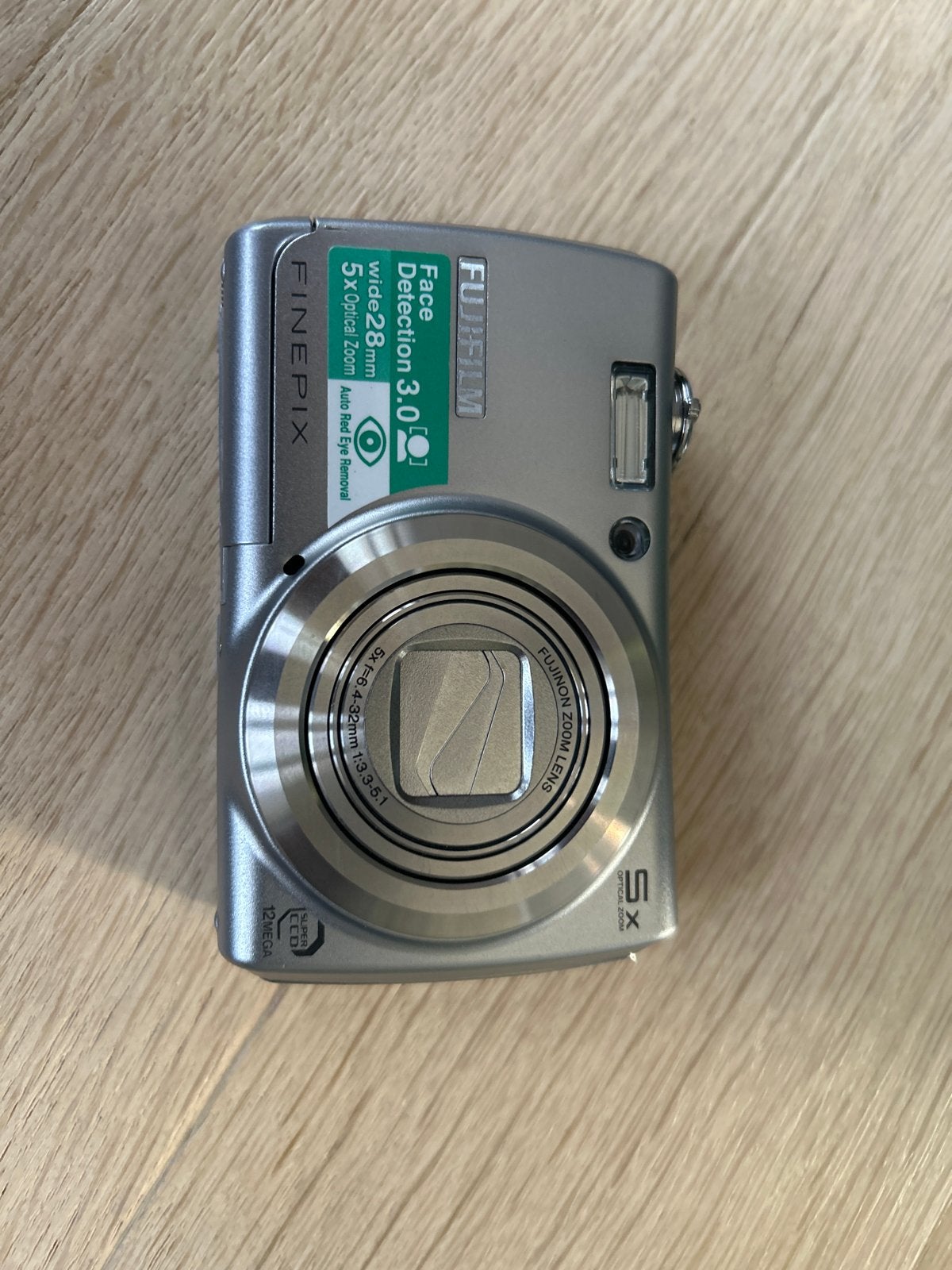 Fujifilm FinePix F60fd Digitale Compactcamera, Ingebouwde flitser, Gebruikt, Ophalen of Verzenden, Fujifilm