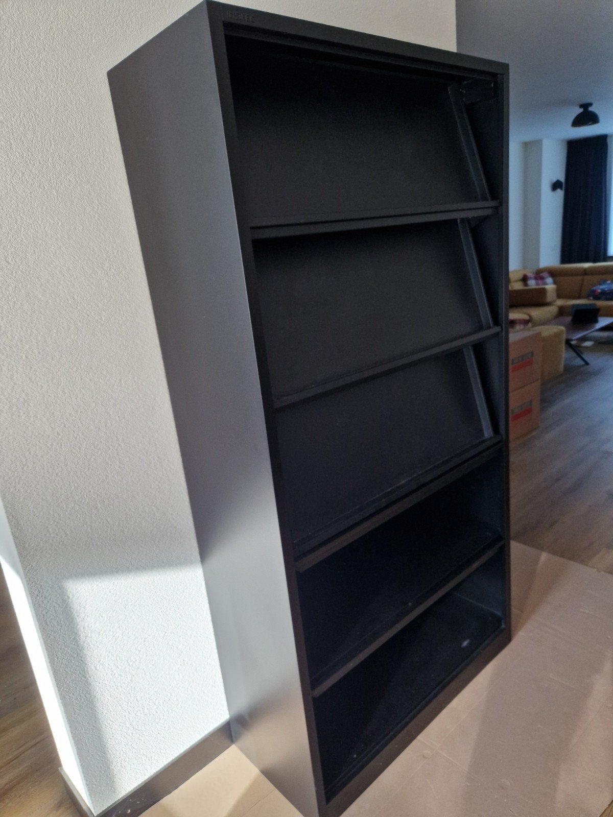 Zwarte tijdschriftenkast - 195x100x42 cm, Ophalen, 50 tot 100 cm, Zo goed als nieuw, 150 tot 200 cm