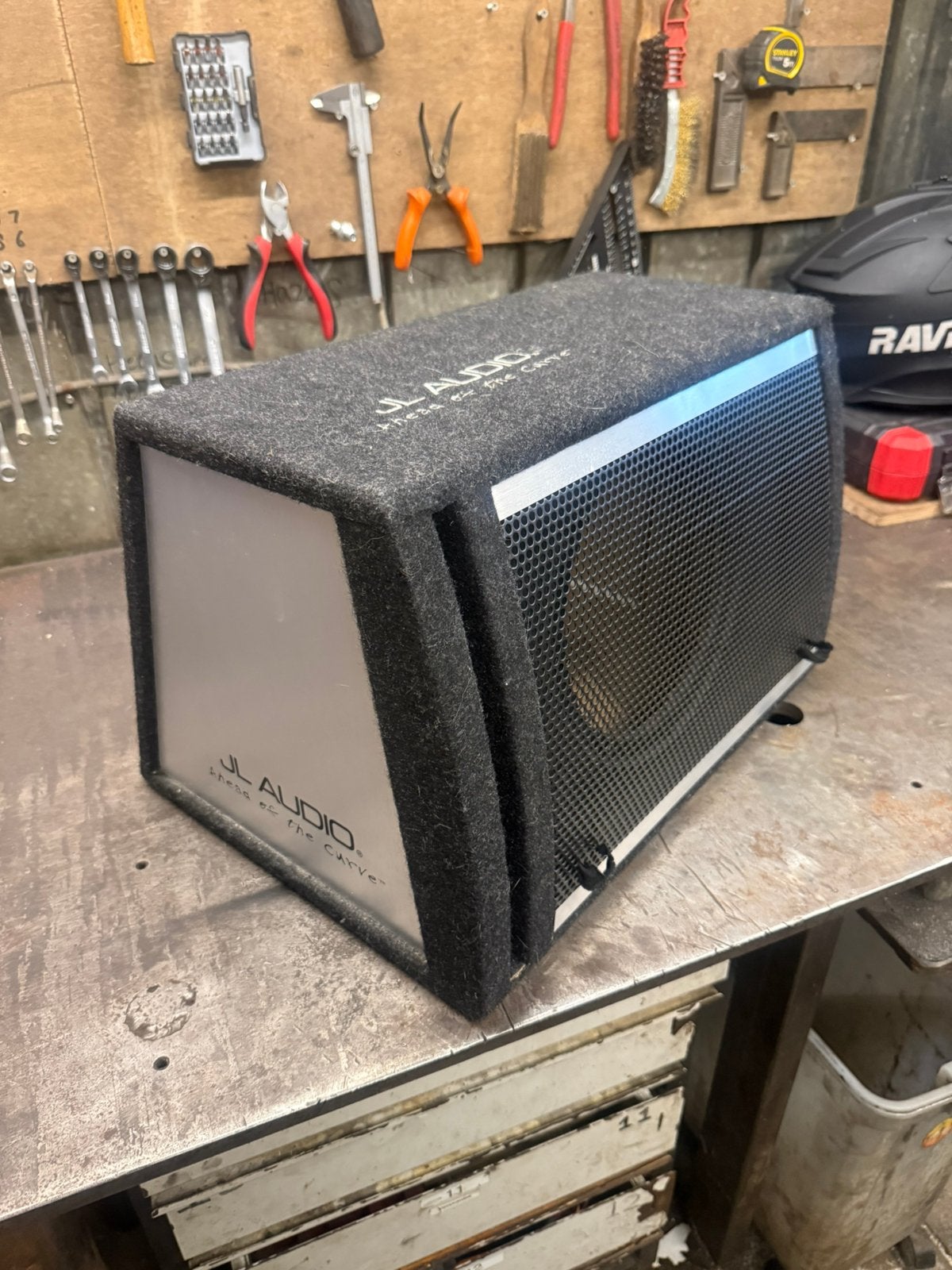 GRATIS Mooie JL audio 10 inch subwoofer kist, Ophalen, Zo goed als nieuw