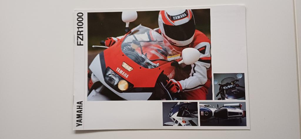 Folder Yamaha FZR 1000 1992, Motoren, Handleidingen en Instructieboekjes, Ophalen of Verzenden, Yamaha