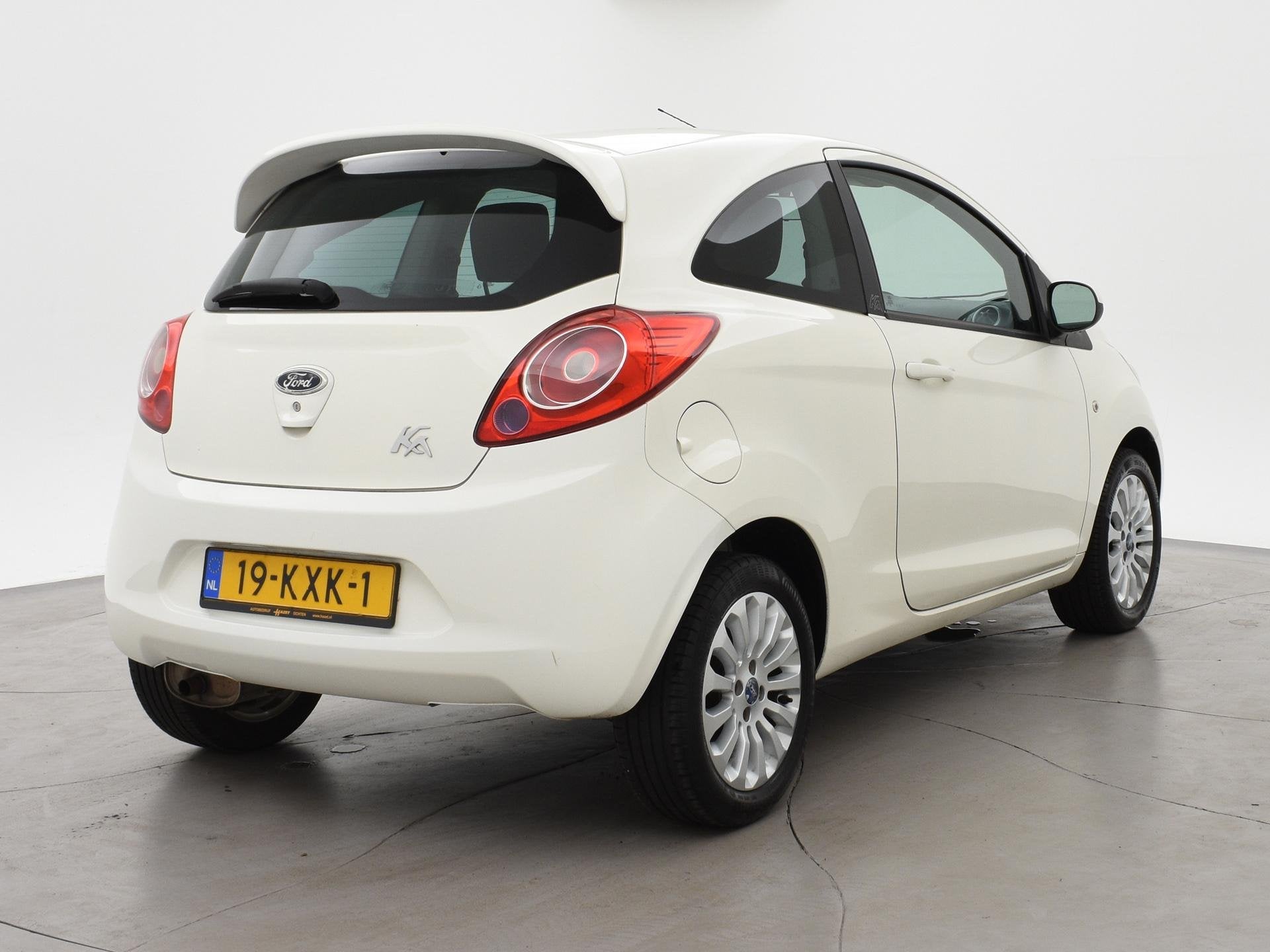 Ford Ka 1.2 TITANIUM + AIRCO | ACHTERSPOILER | LMV | ORIGINE, Auto's, Voorwielaandrijving, Stof, Gebruikt, 1242 cc