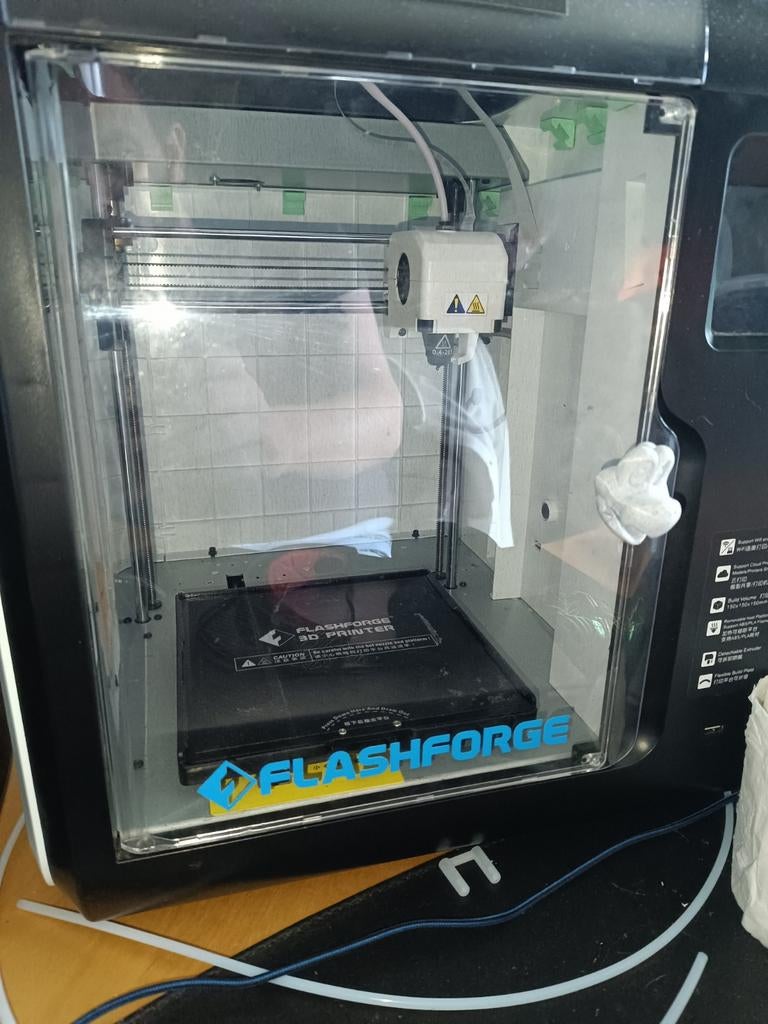 Flash forge adventurer 3 met filament droger en wat rollen, Computers en Software, 3D Printers, Ophalen, Ingebouwde Wi-Fi, FlashForge