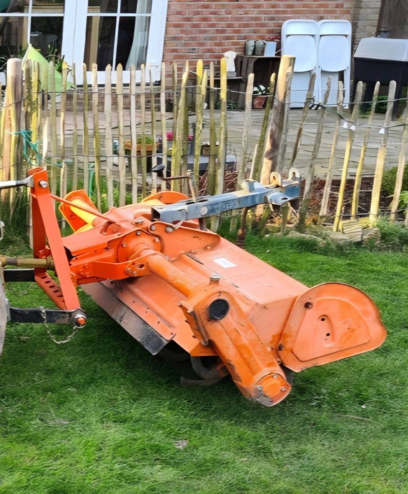 frees minitractor, Ophalen, Grondbewerking