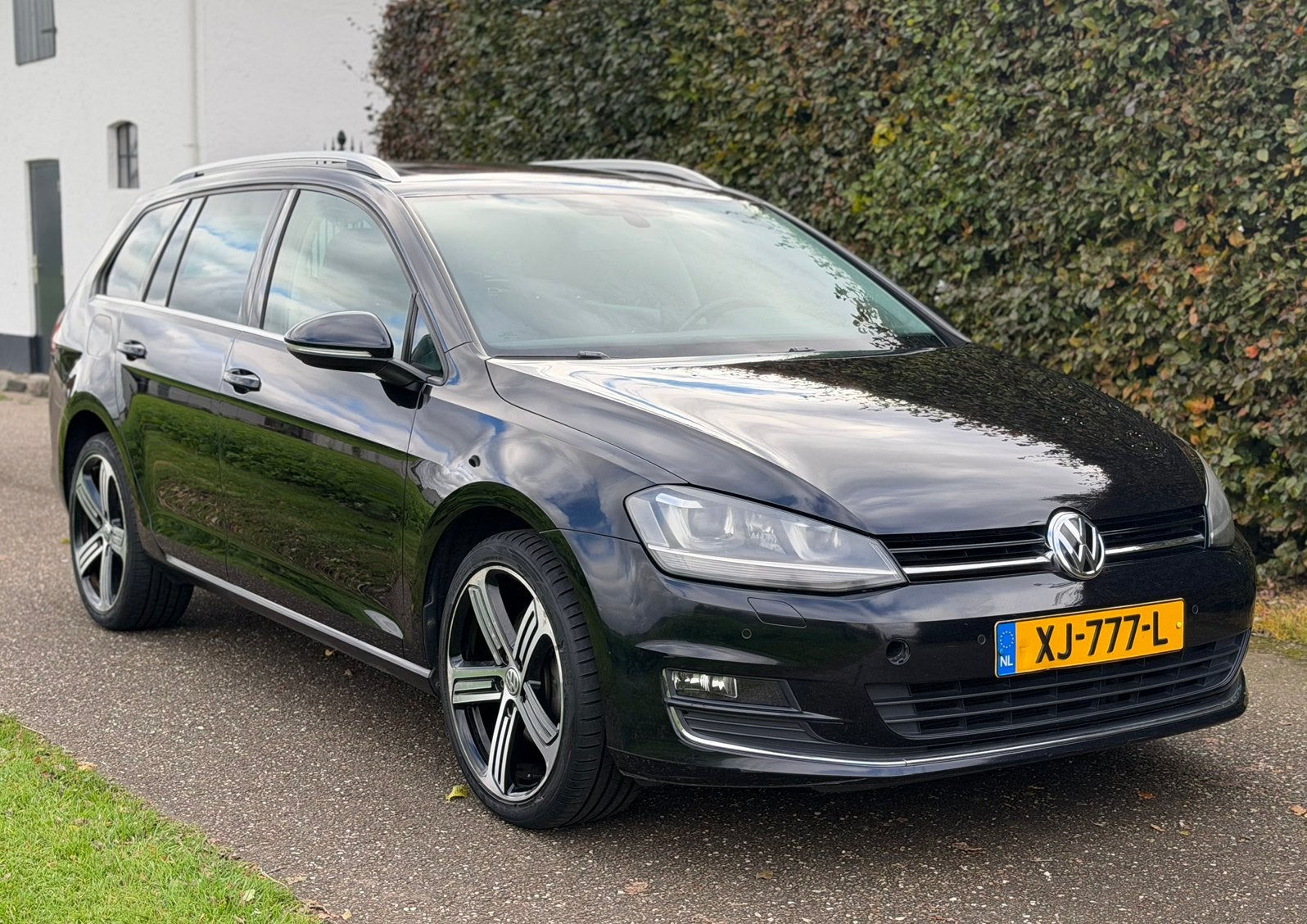Volkswagen Golf 7 Variant 1.4 TSI Highline | Panoramadak, 4 cilinders, Leder en Stof, Handgeschakeld, 19 km/l