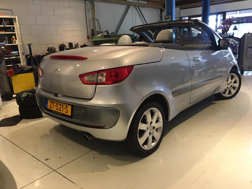 Mitsubishi Colt 1.5 CZC 2007 Grijs, Auto's, Mitsubishi, Voorwielaandrijving, 15 km/l, 4 cilinders, Cabriolet