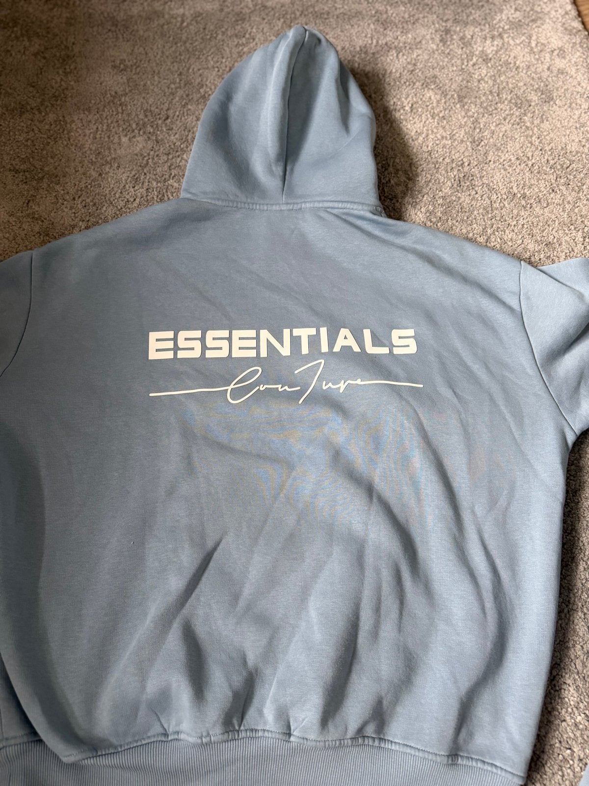 Foto 8 van Essentials Cou7ure lichtblauw trainingspak maat L