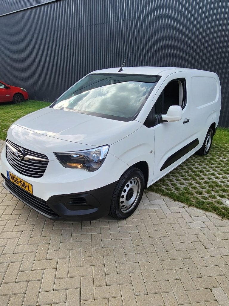 Opel Combo Cargo GB 1.5 Diesel 102pk S/S L2h1 Verhoogd, Auto's, Voorwielaandrijving, 4 cilinders, Wit, Bedrijf
