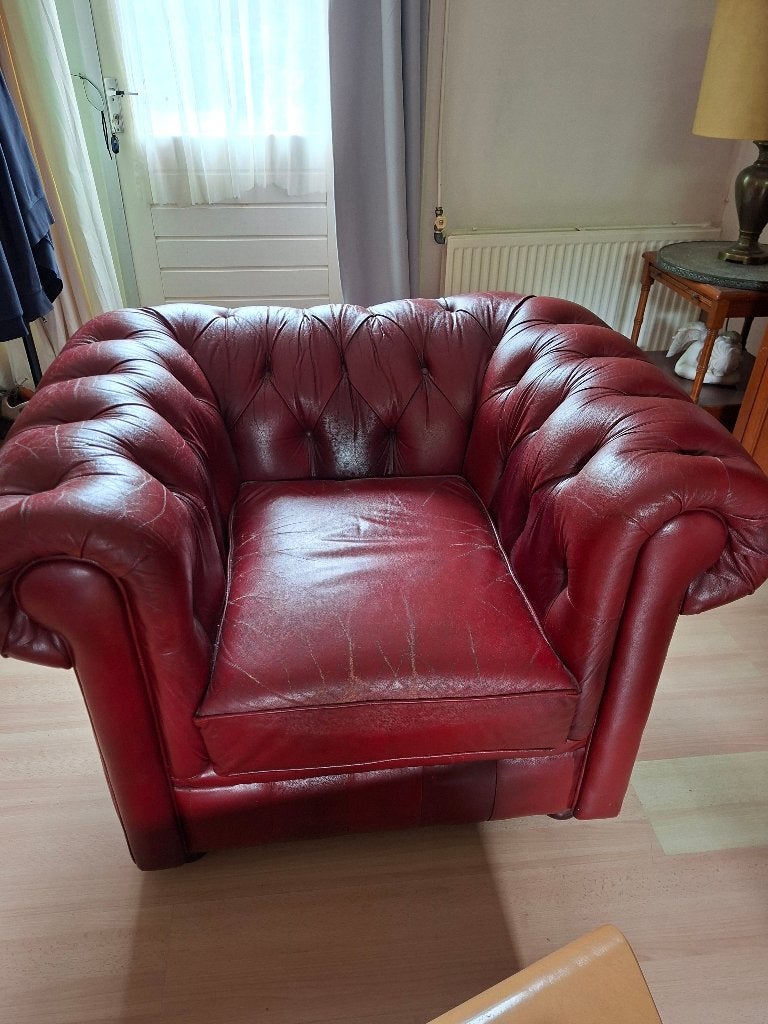Chesterfield fauteuils, 2st. wijnrood/burgundy, Ophalen, Gebruikt, Chesterfield, 100 tot 125 cm
